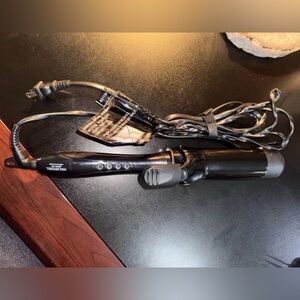 Paul Mitchell Pro Tools Express Ion Curl + XL 1.75” Ceramic Barrel Curling Iron